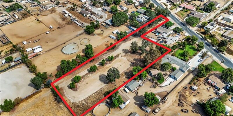 Dream Equestrian Property in Horse Town