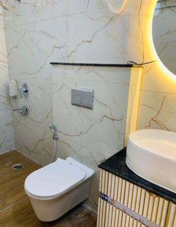 Short Term Luxury Studio Rentals | Family & Professional Focus | Prime Greater Noida Location